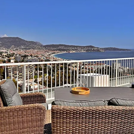 Apartment Le Baie Des Anges Rooftop Nizza