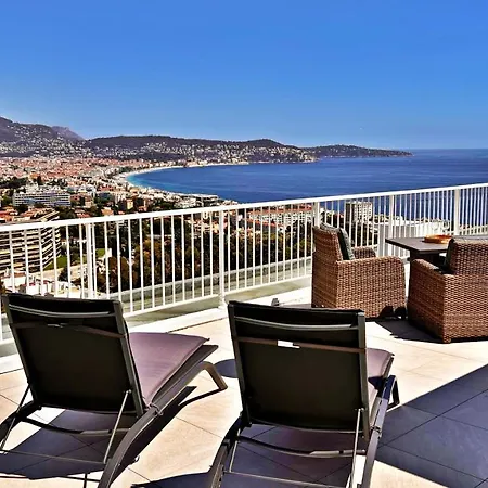 Le Baie Des Anges Rooftop Nizza